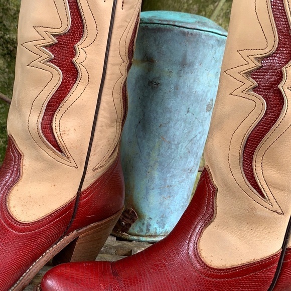 FRYE Vintage Red Lizard Leather Heeled Western Cowboy Boots—Made in USA, Size 7 - Picture 6 of 12